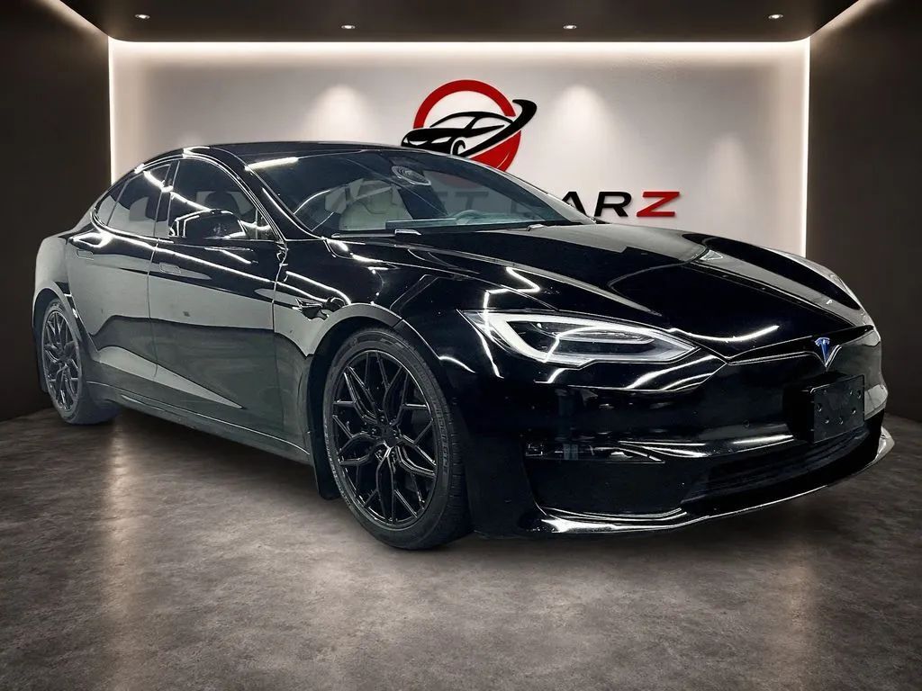 2021 TESLA Model S