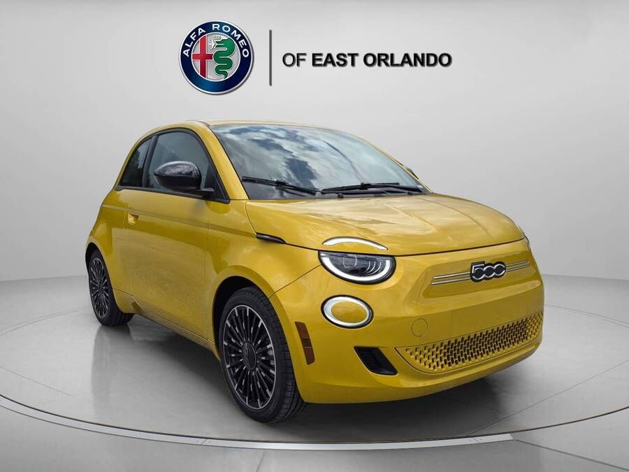 2026 FIAT 500e