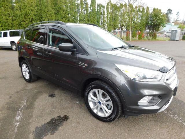 2017 FORD Escape