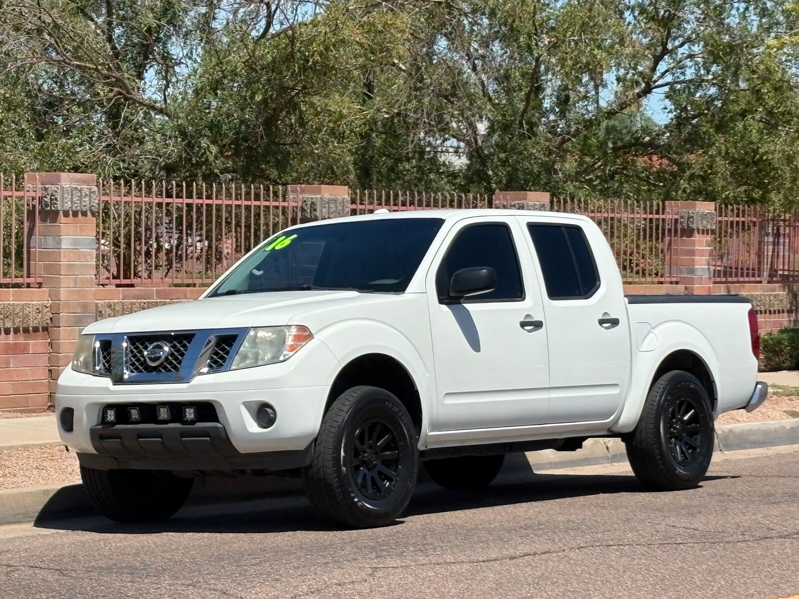 2016 NISSAN Frontier