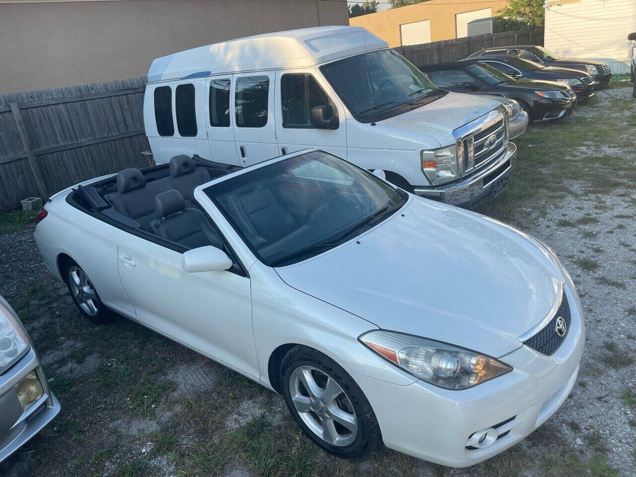 2008 TOYOTA Camry Solara