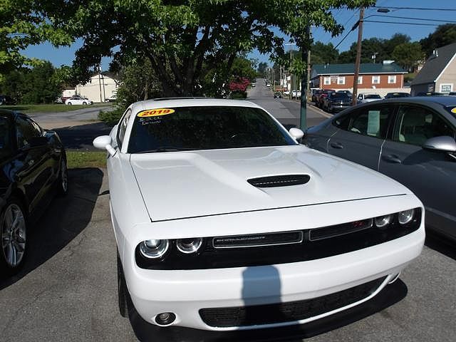 2019 DODGE Challenger