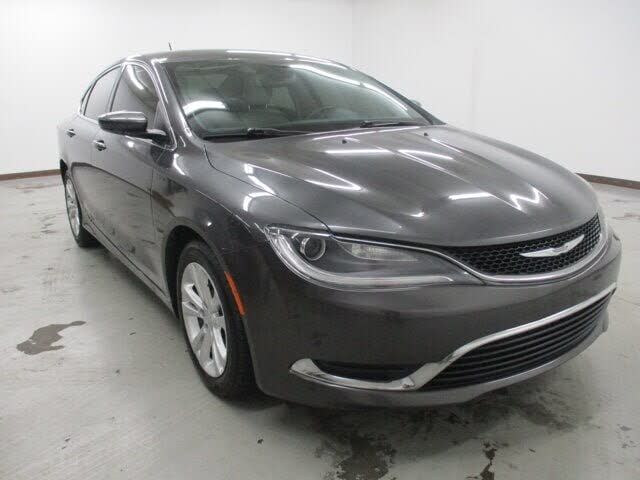2017 CHRYSLER 200