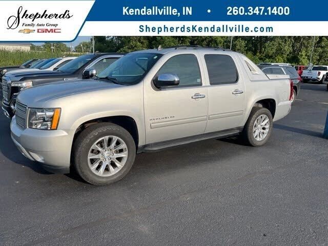 2011 CHEVROLET Avalanche