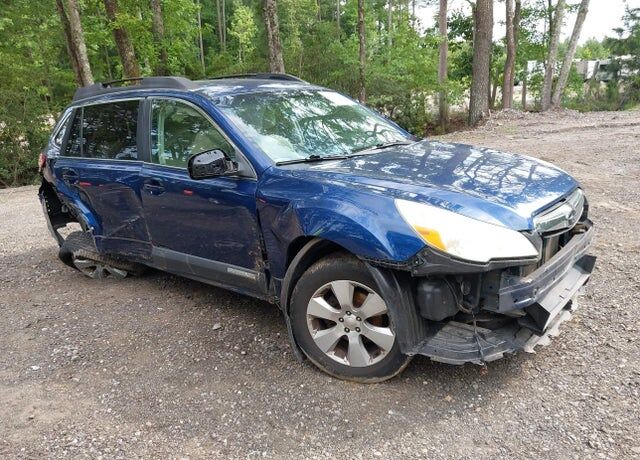 2011 SUBARU Outback