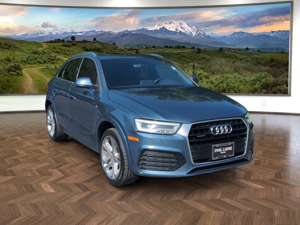 2016 AUDI Q3