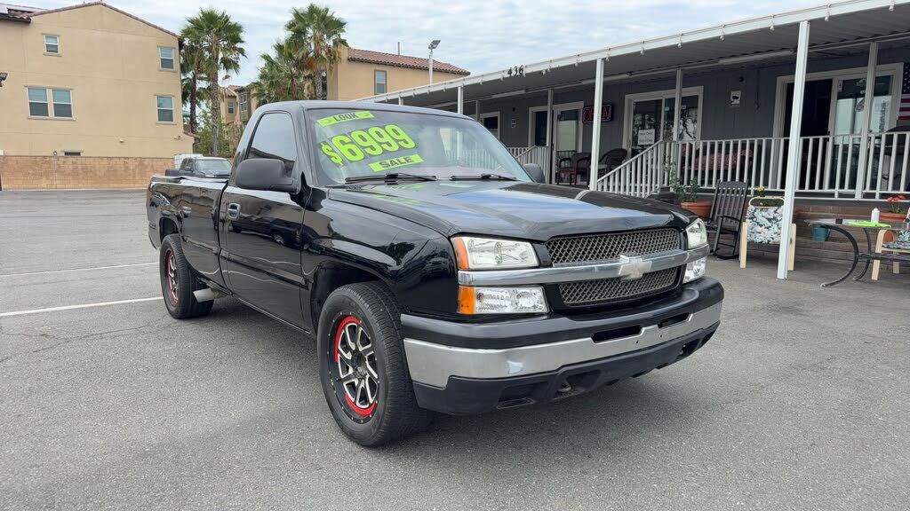 2004 CHEVROLET Silverado
