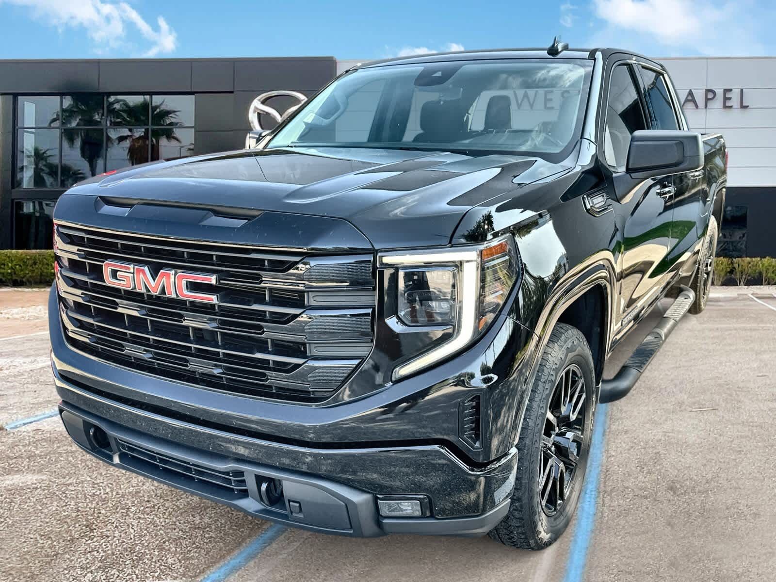2023 GMC Sierra