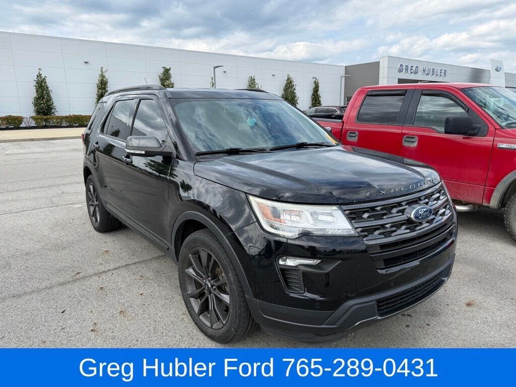 2018 FORD Explorer