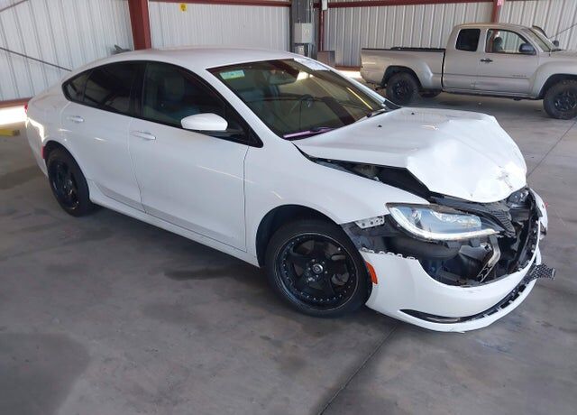 2015 CHRYSLER 200