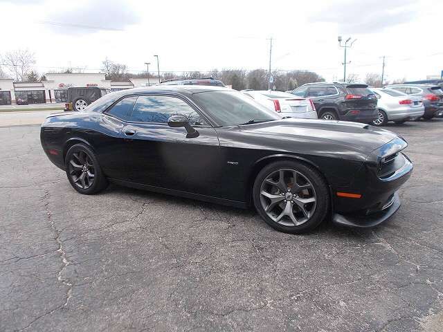 2019 DODGE Challenger