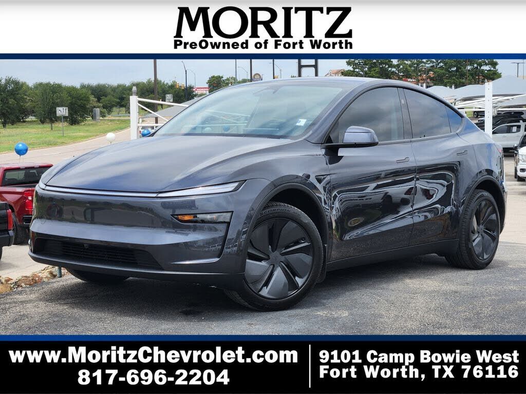 2026 TESLA Model Y