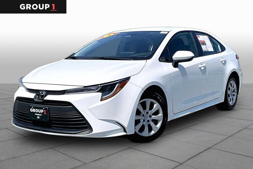 2023 TOYOTA Corolla
