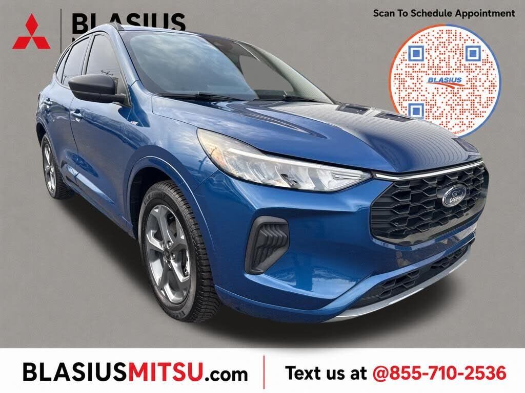 2023 FORD Escape