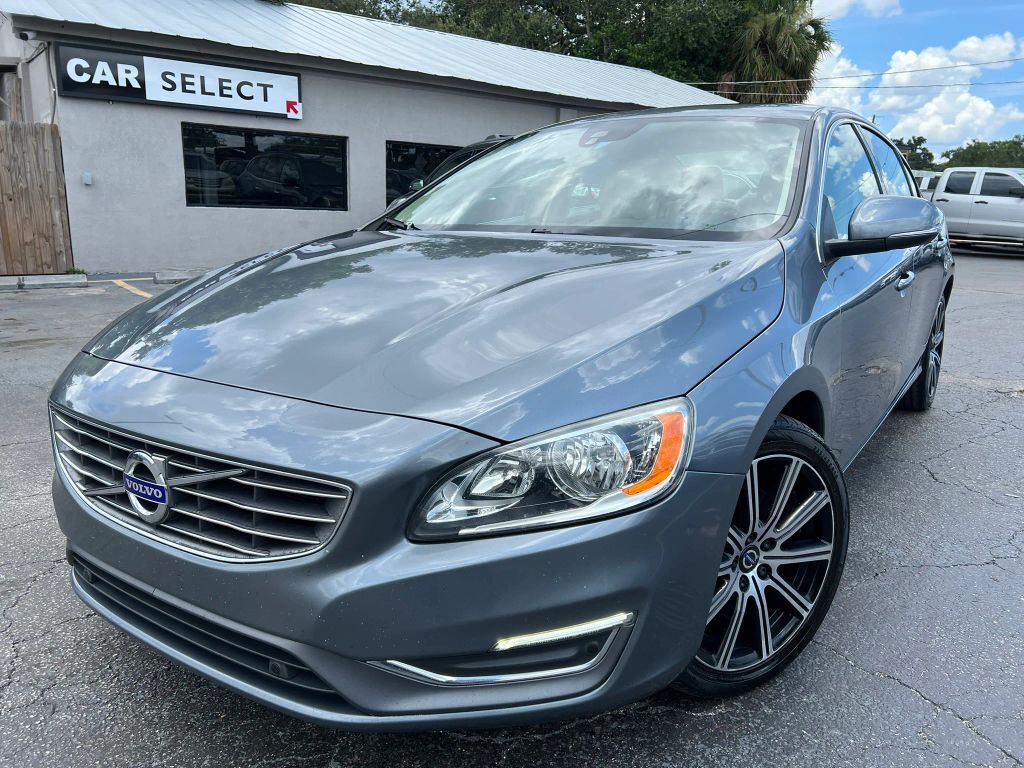 2018 VOLVO S60