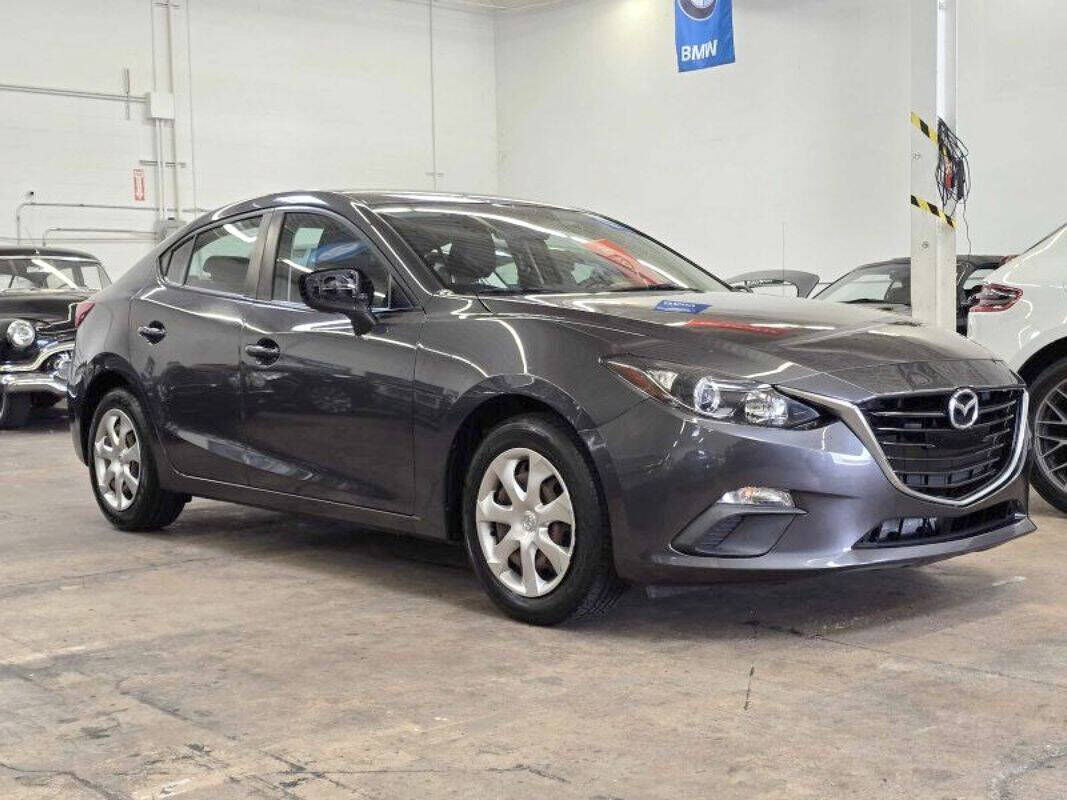 2016 MAZDA Mazda3