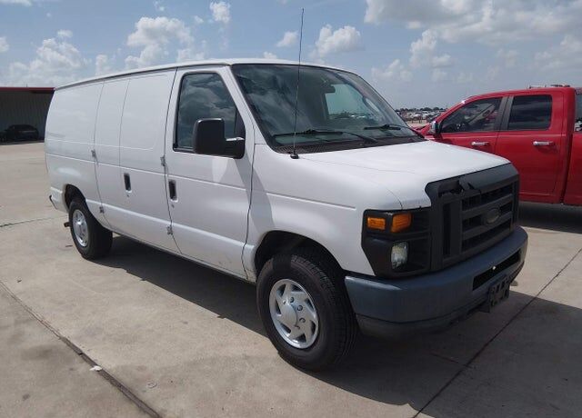 2014 FORD E-150