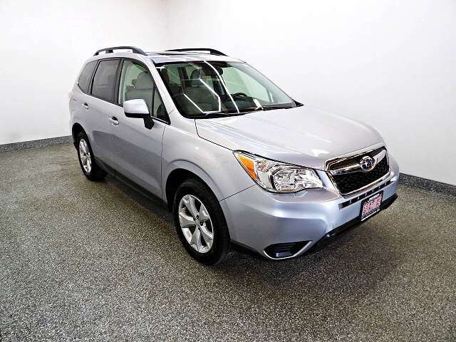 2016 SUBARU Forester