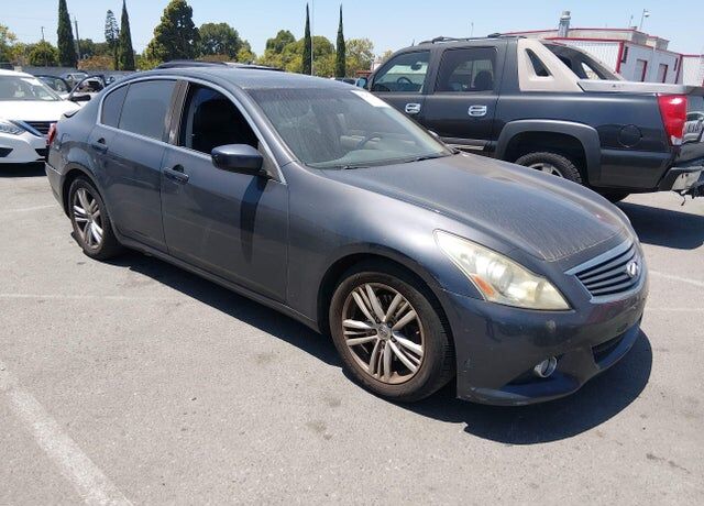 2011 INFINITI G25