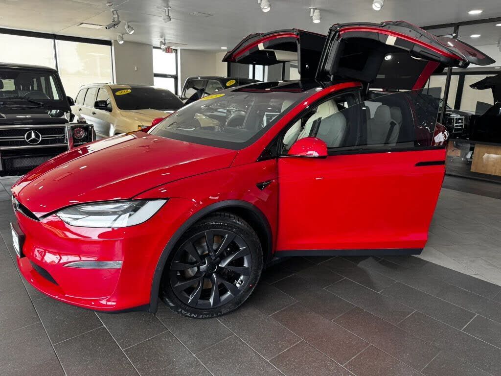 2022 TESLA Model X