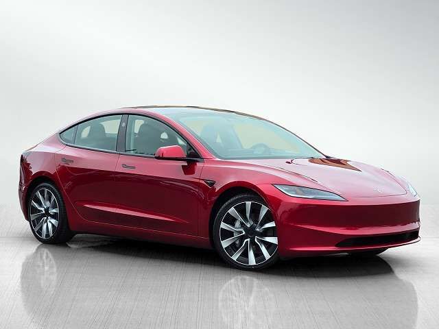 2024 TESLA Model 3