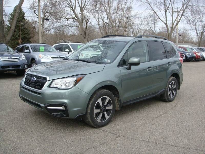 2017 SUBARU Forester