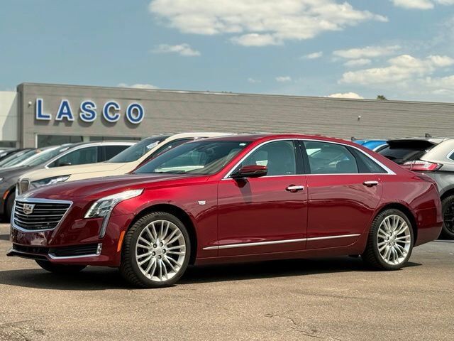 2017 CADILLAC CT6