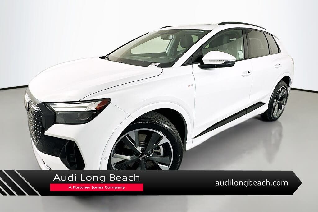 2024 AUDI Q4