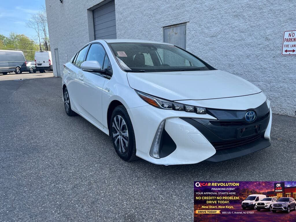 2020 TOYOTA Prius