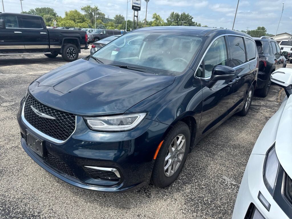 2023 CHRYSLER Pacifica