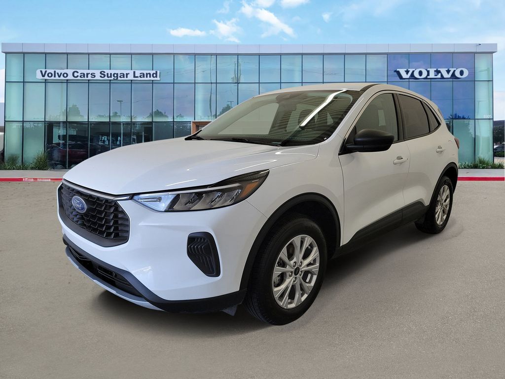 2024 FORD Escape
