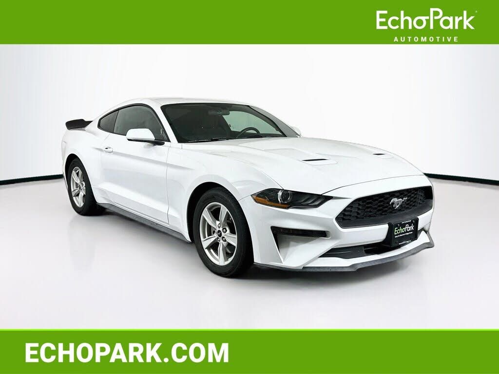 2020 FORD Mustang