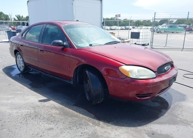 2005 FORD Taurus