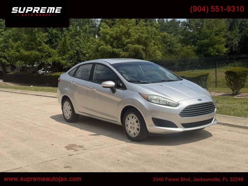 2017 FORD Fiesta