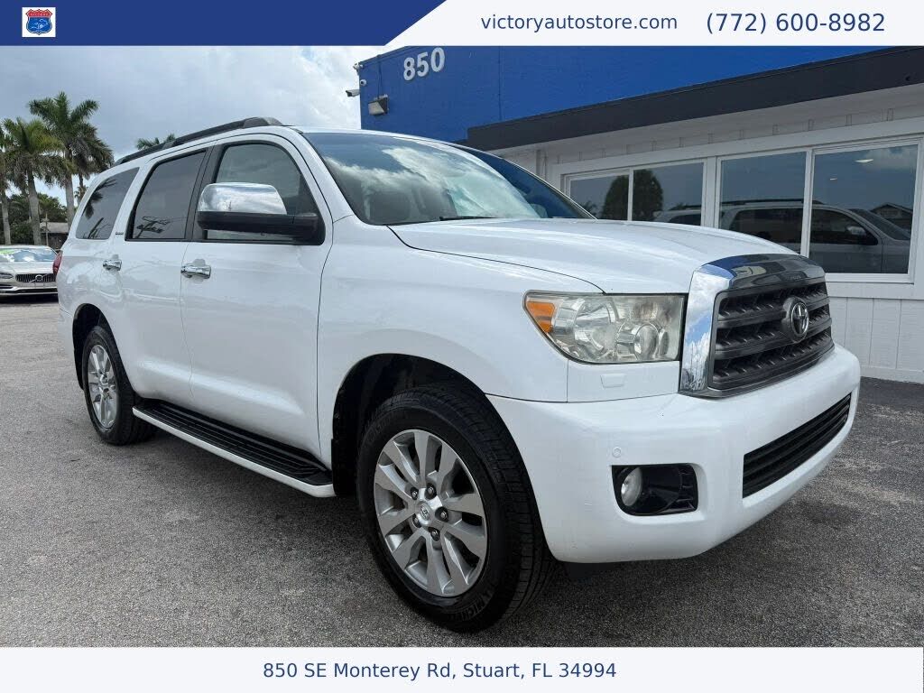 2012 TOYOTA Sequoia