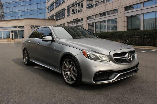 2016 MERCEDES-BENZ E-Class