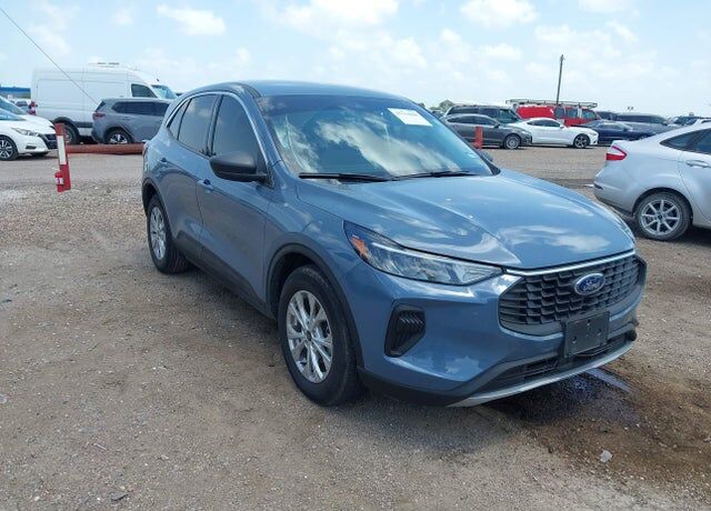 2024 FORD Escape