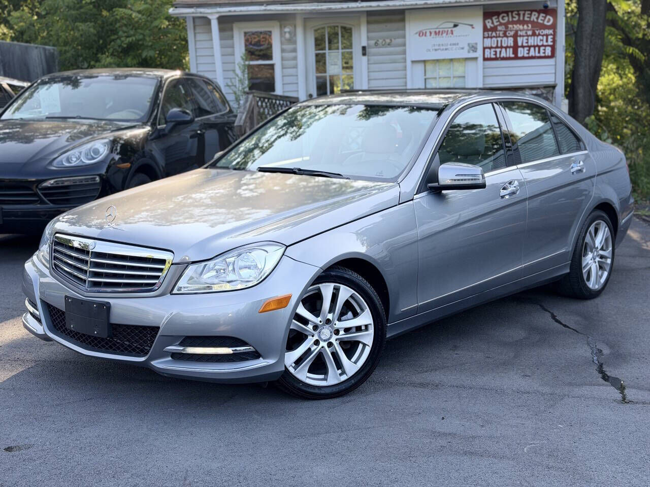 2012 MERCEDES-BENZ C-Class