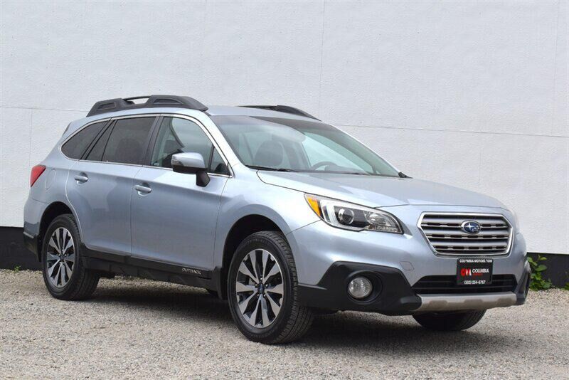 2015 SUBARU Outback
