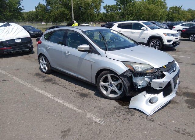 2014 FORD Focus