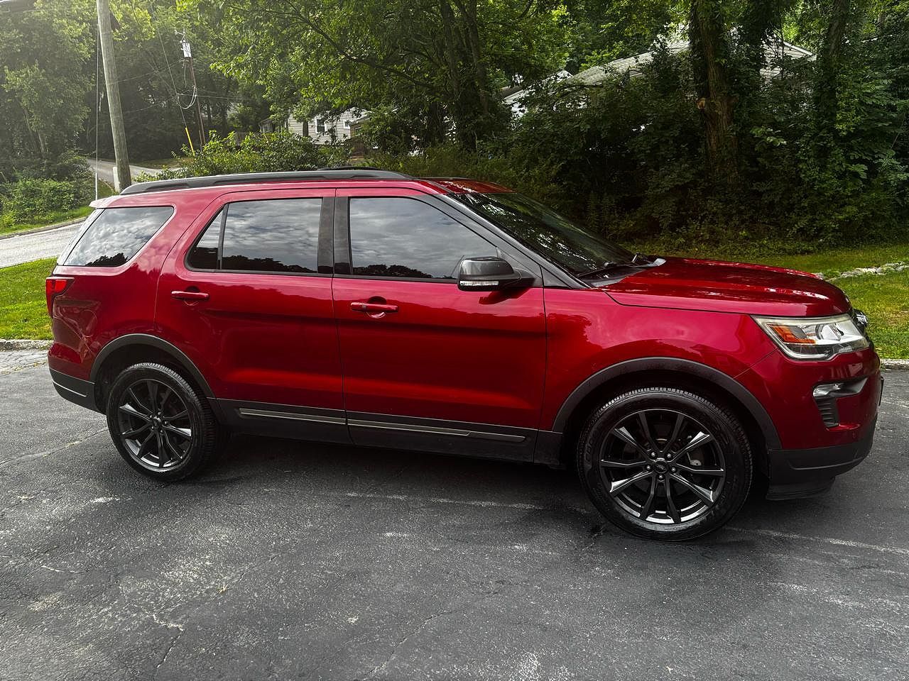 2018 FORD Explorer
