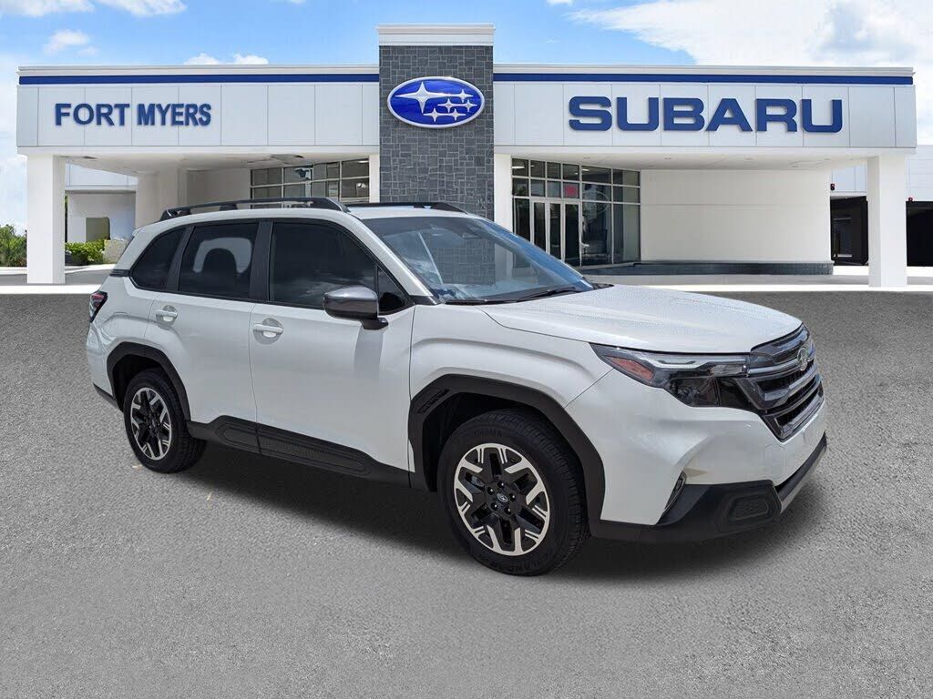 2025 SUBARU Forester