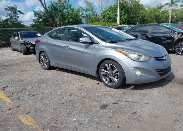 2015 HYUNDAI Elantra