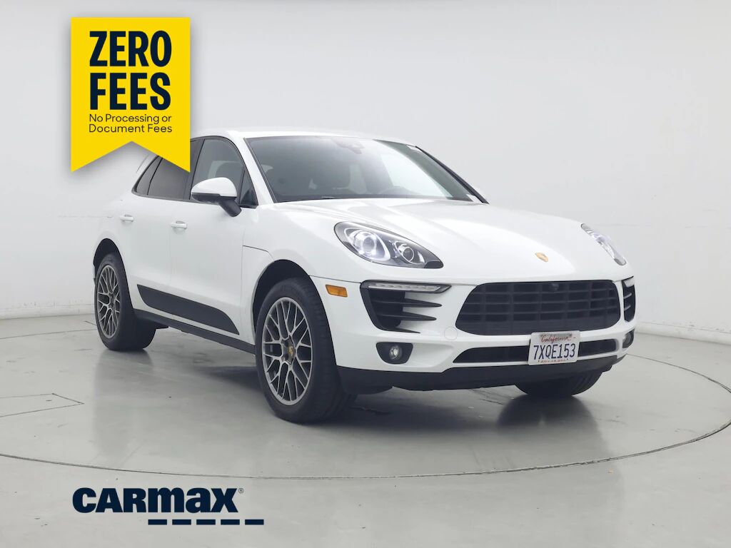 2017 PORSCHE Macan