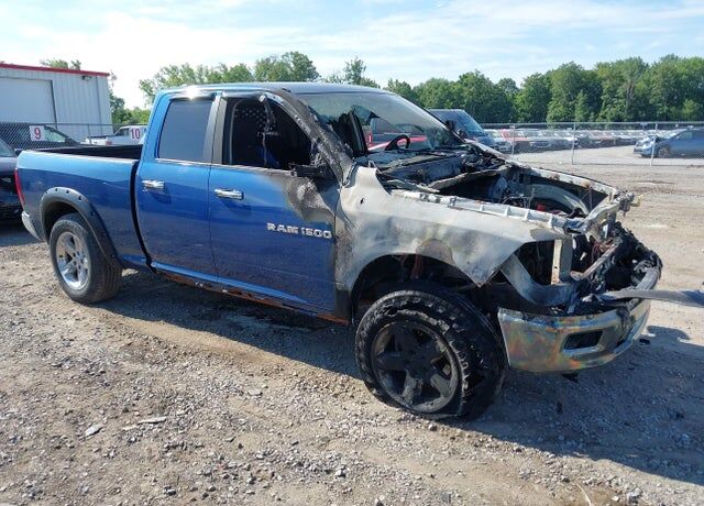 2011 DODGE Ram