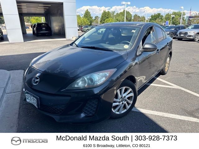2013 MAZDA Mazda3