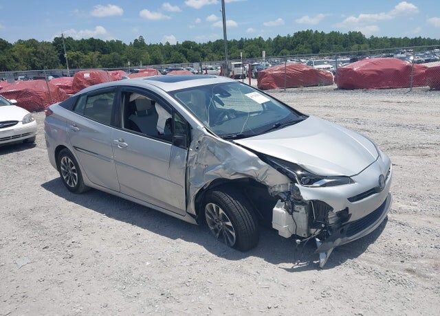 2022 TOYOTA PRIUS