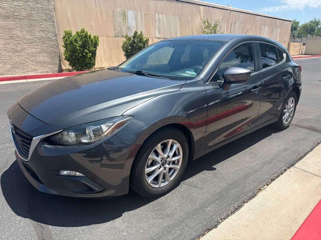 2016 MAZDA Mazda3