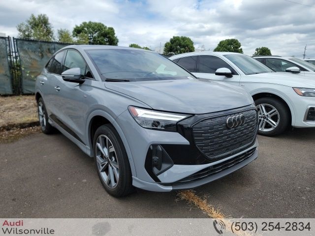 2023 AUDI Q4