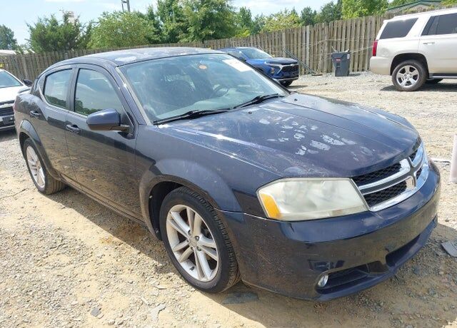 2011 DODGE Avenger